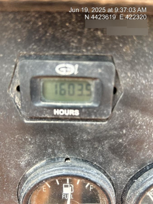 2021 Lincoln Electric Vantage 322 Vantage 322 Ready Pak 3 w/ Decals, ORANGE (includes trailer, cable rack, fender light kit) NO Telematics