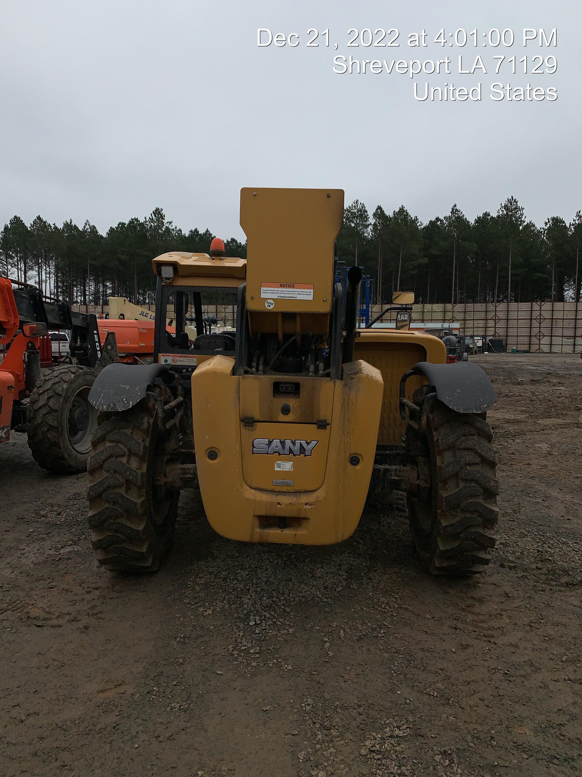 2022 SANY STH1056
