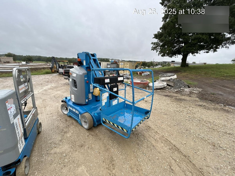 2020 GENIE GR-26J
