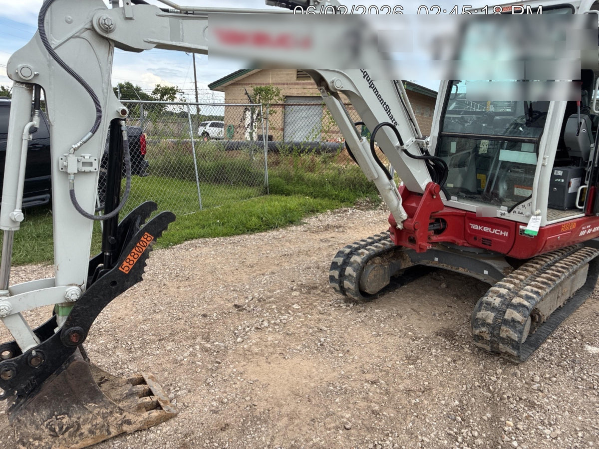 2025 TAKEUCHI TB235-2CR