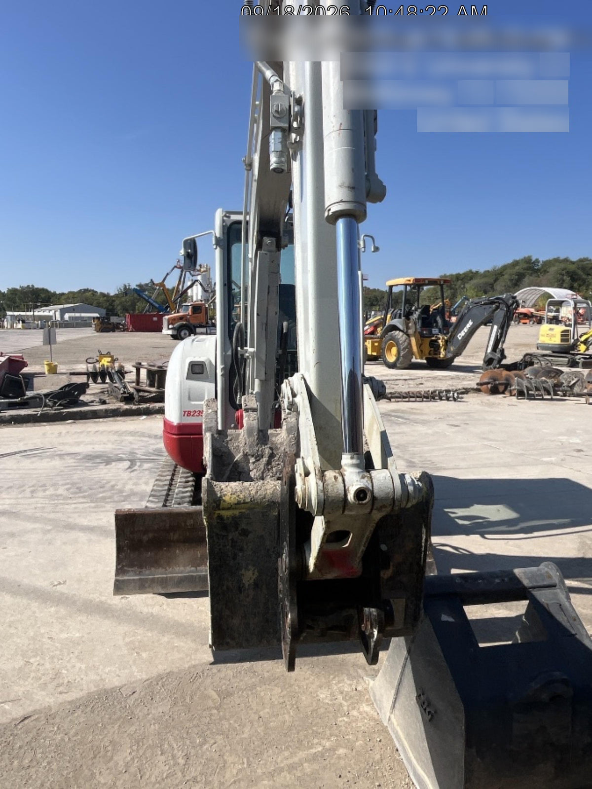 2024 TAKEUCHI TB235-2CR