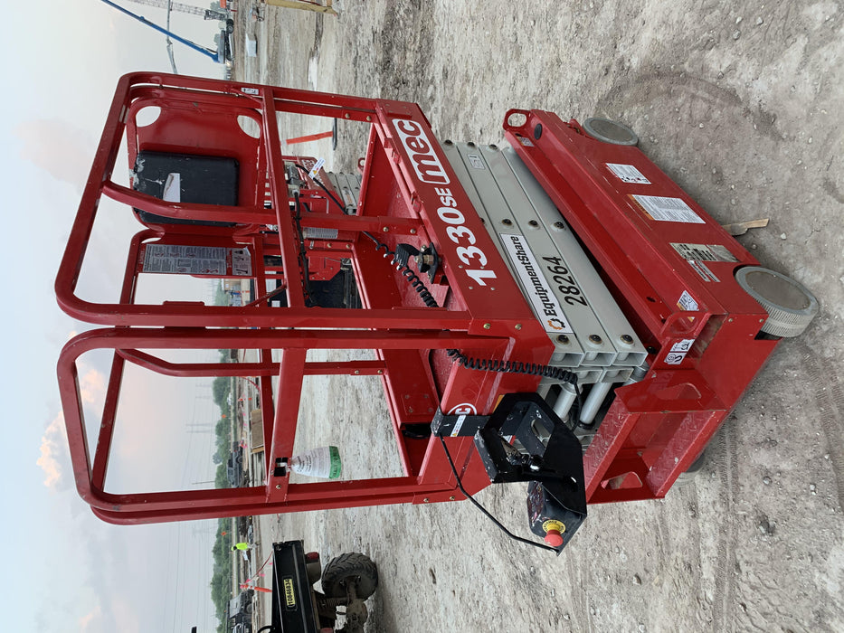 2019 MEC 1330SE Standard Options