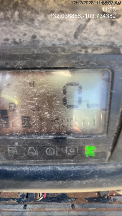 Kubota RTV-X1140W-H Kubota RTVX1140WH 4wd Utility Cart, LED Strobe, Windshield Tempered Glass, Pastic Canopy, Wire Harness Kit, Backup Alarm