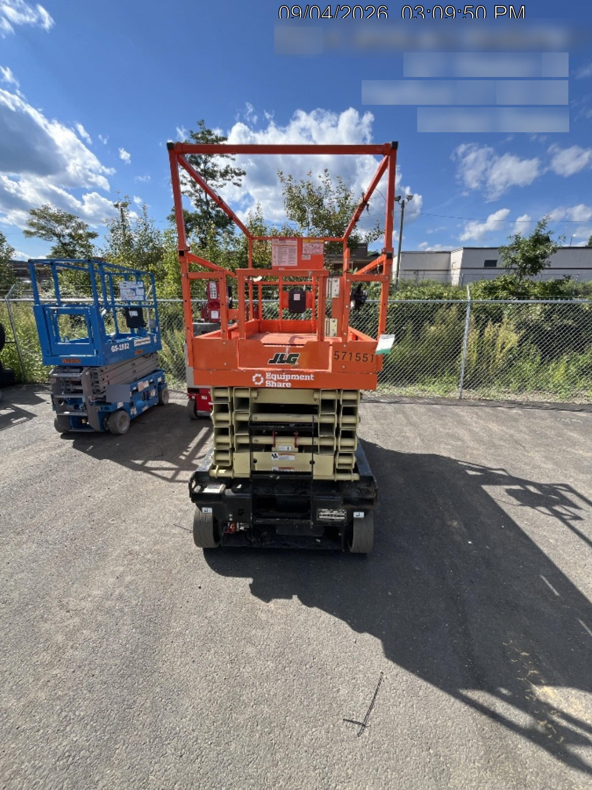 2025 JLG ES3246