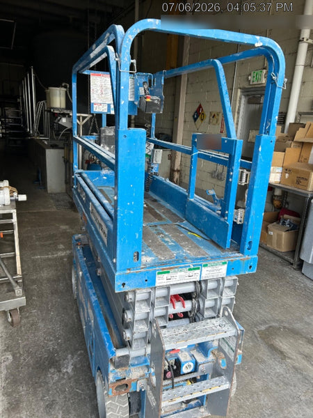 2019 Genie GS-1930 Half Height Swing Gate, 800W Inverter