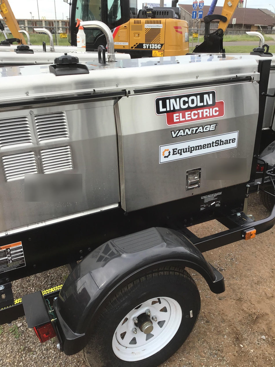 2019 Lincoln Electric Vantage 322 Lincoln Vantage 322 Welder w/Trailer, Light Kit, Cable Rack