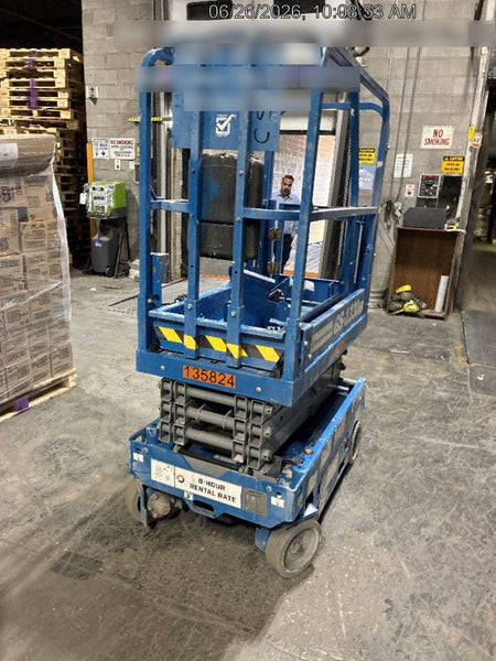 2021 GENIE GS-1330m