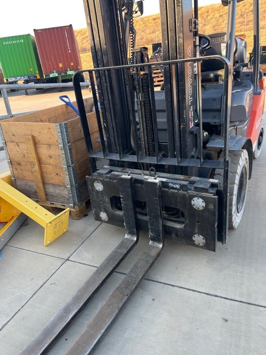 2022 TOYOTA 50-8FGU25