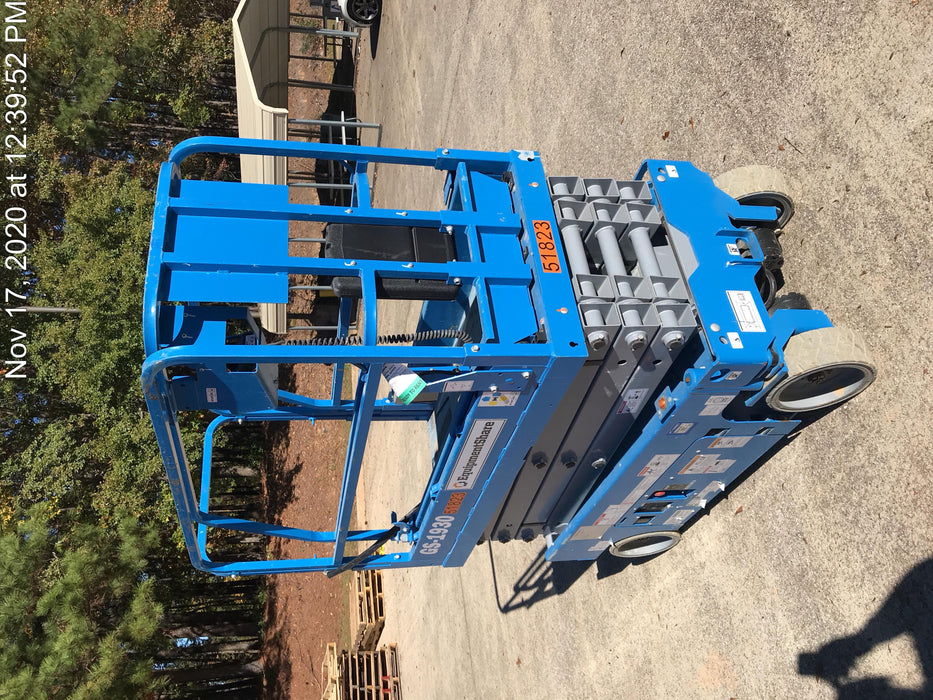 2019 Genie GS-1930 Fixed Rails with Chain Entry