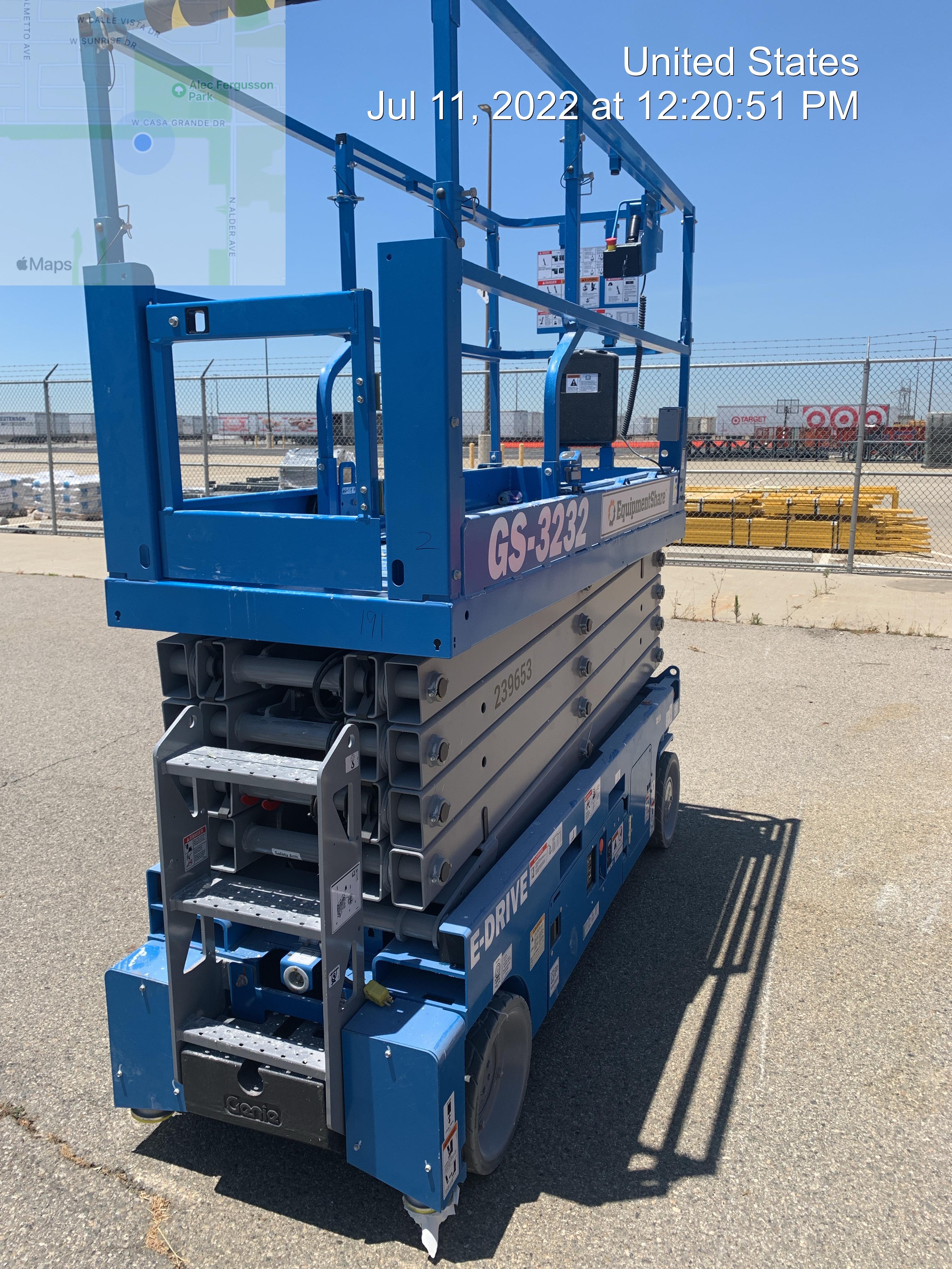 2022 GENIE GS-3232