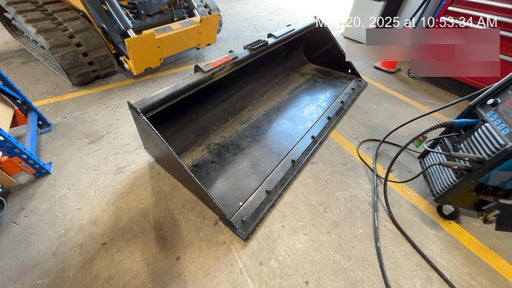 2025 JOHN DEERE 84" Bucket - John Deere