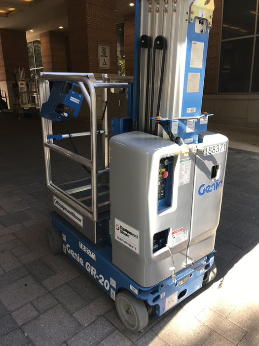 2021 GENIE GR-20
