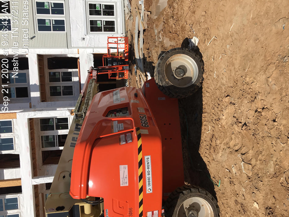 2020 JLG 660SJ