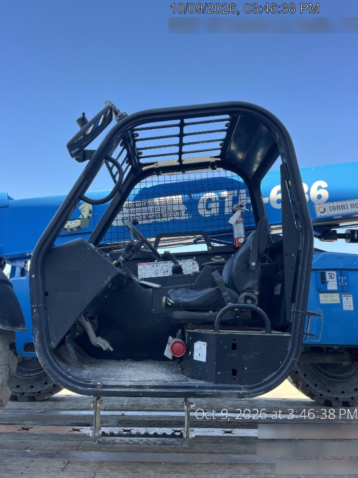2018 Genie GTH-636 Genie GTH-636 w/Open ROPS, Solid Tires, Work Light/Beacon, 48" Carriage and Forks