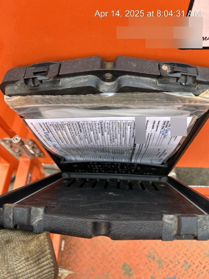 2023 JLG ERT4069