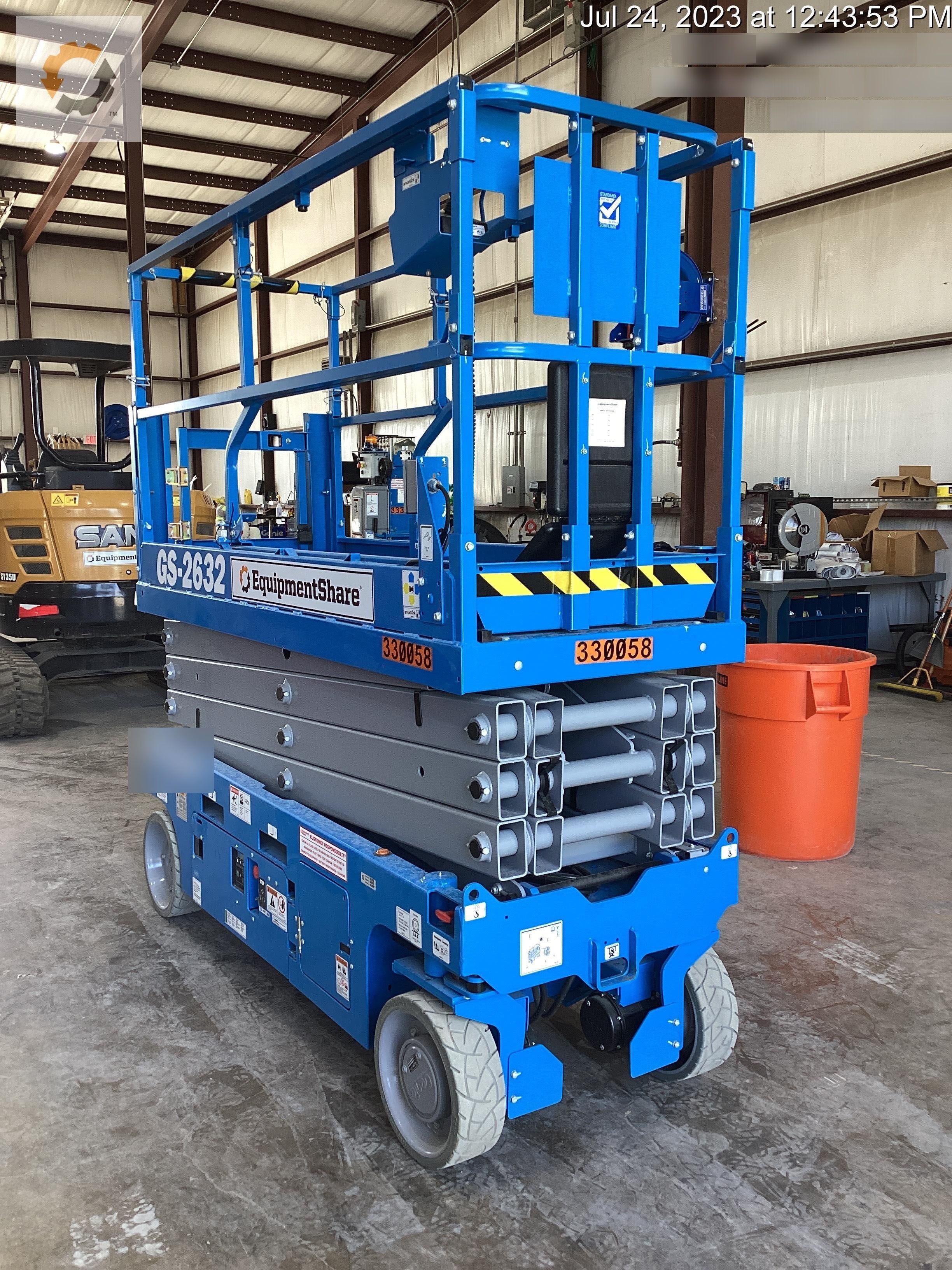 2023 GENIE GS-2632
