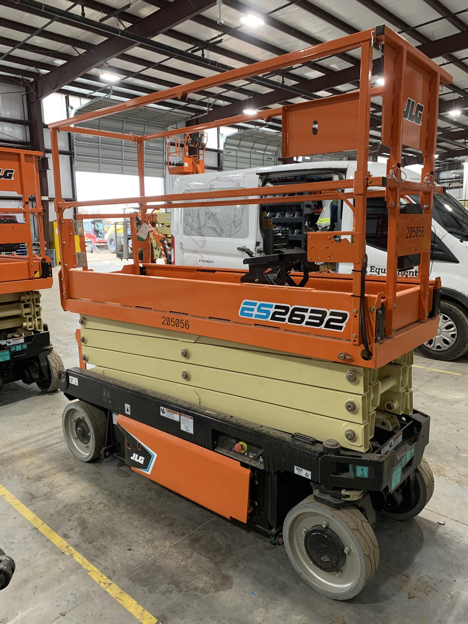 2022 JLG ES2632