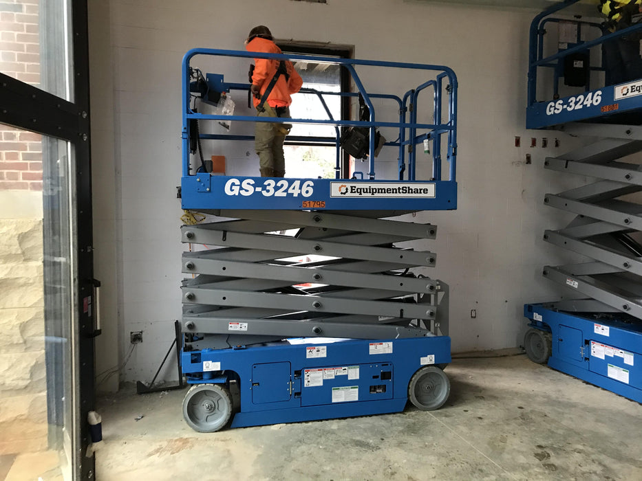 2019 GENIE GS-3246