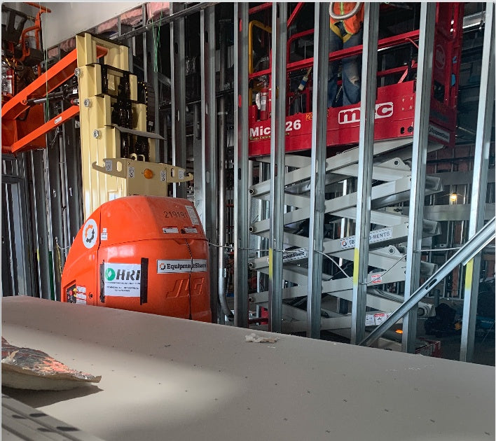 2022 JLG 26E