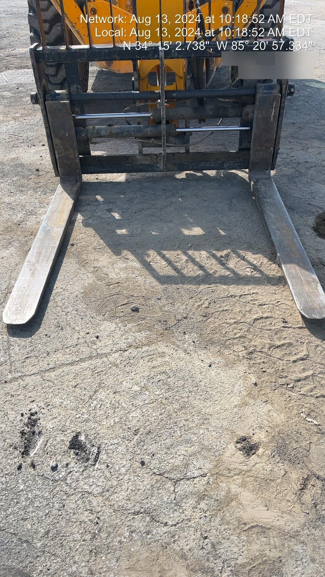 2021 JCB F7377