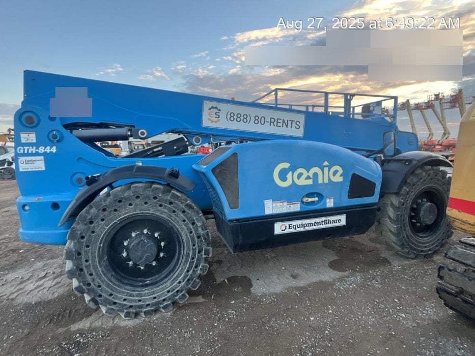 2019 GENIE GTH-844