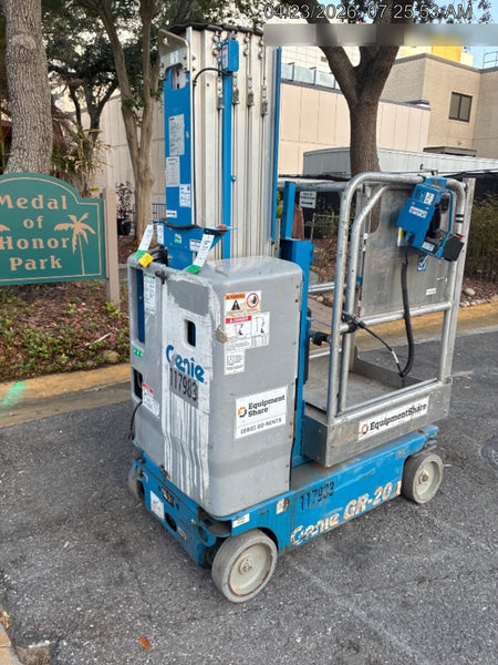 2020 GENIE GR-20