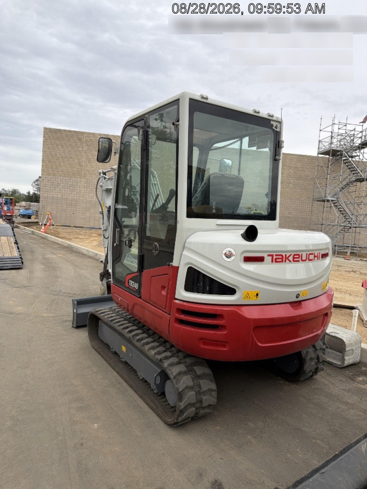 2024 TAKEUCHI TB240-CR