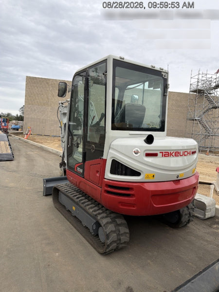 2024 TAKEUCHI TB240-CR