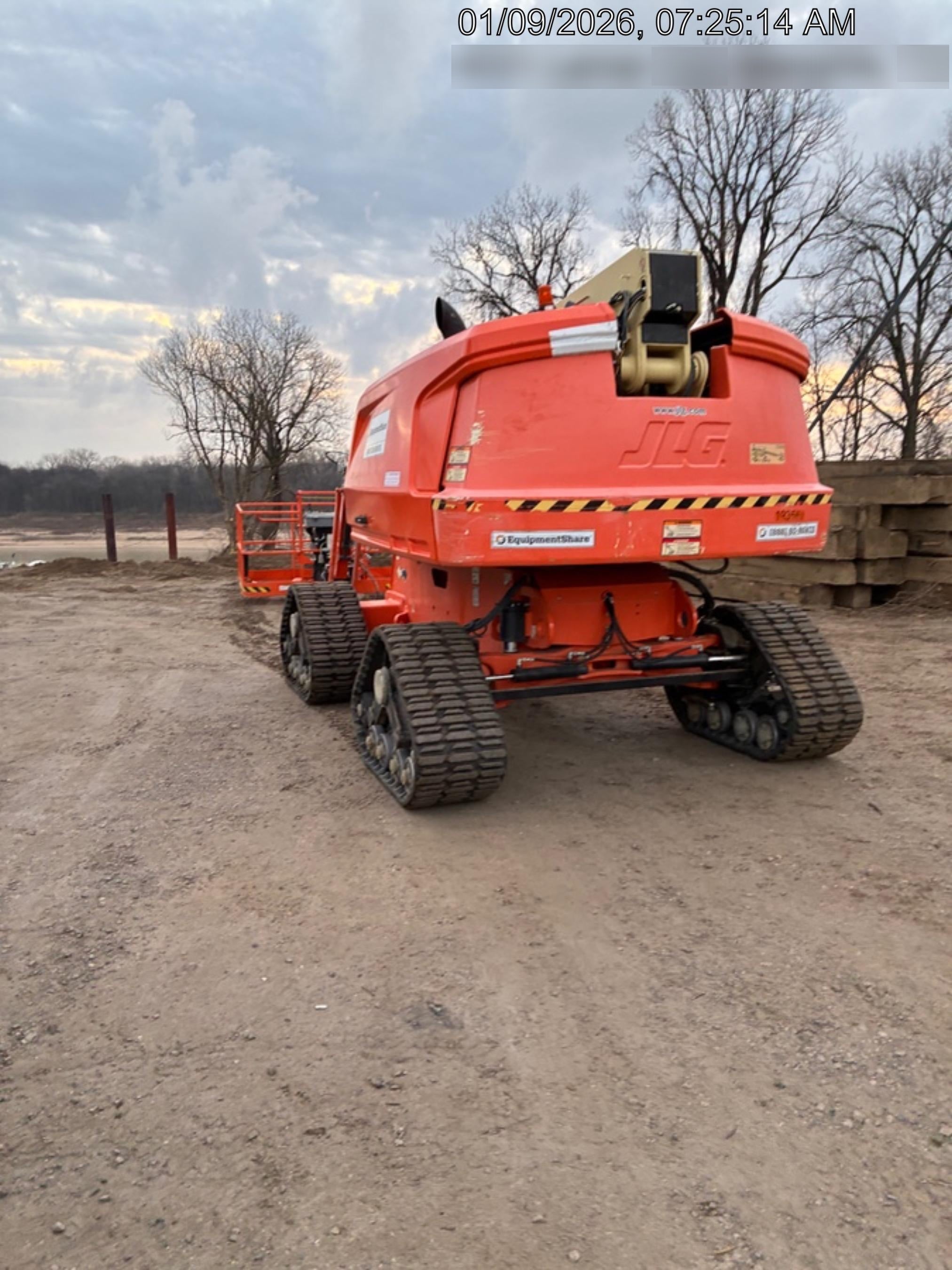 2021 JLG 660SJ Quad Track
