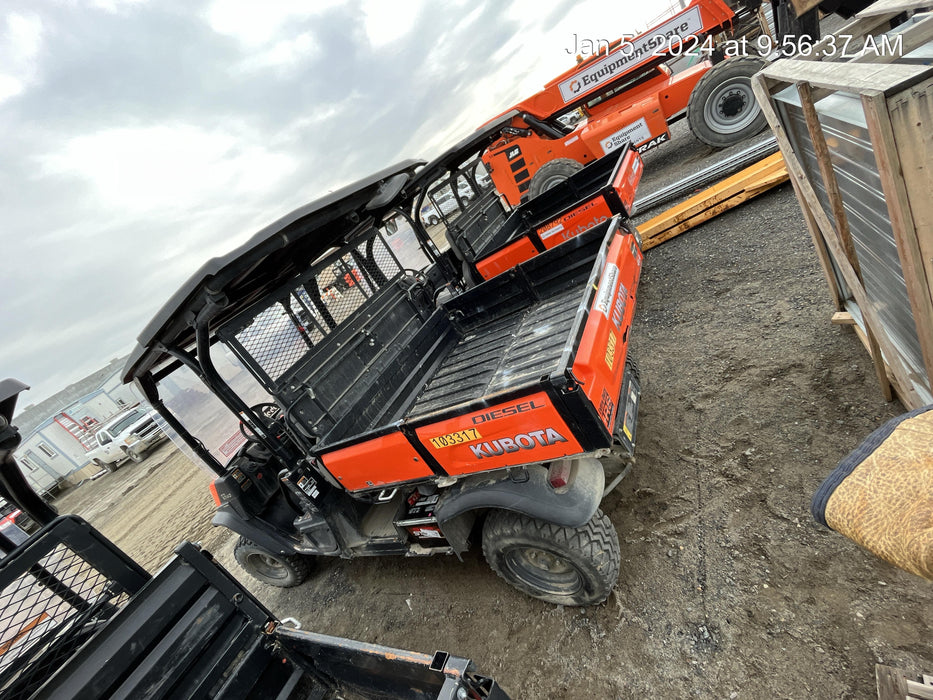2020 Kubota RTV-X1140W-H 4WD utility cart -LED strobe -Windshield tempered glass -Plastic canopy -Wire harness kit -Backup alarm