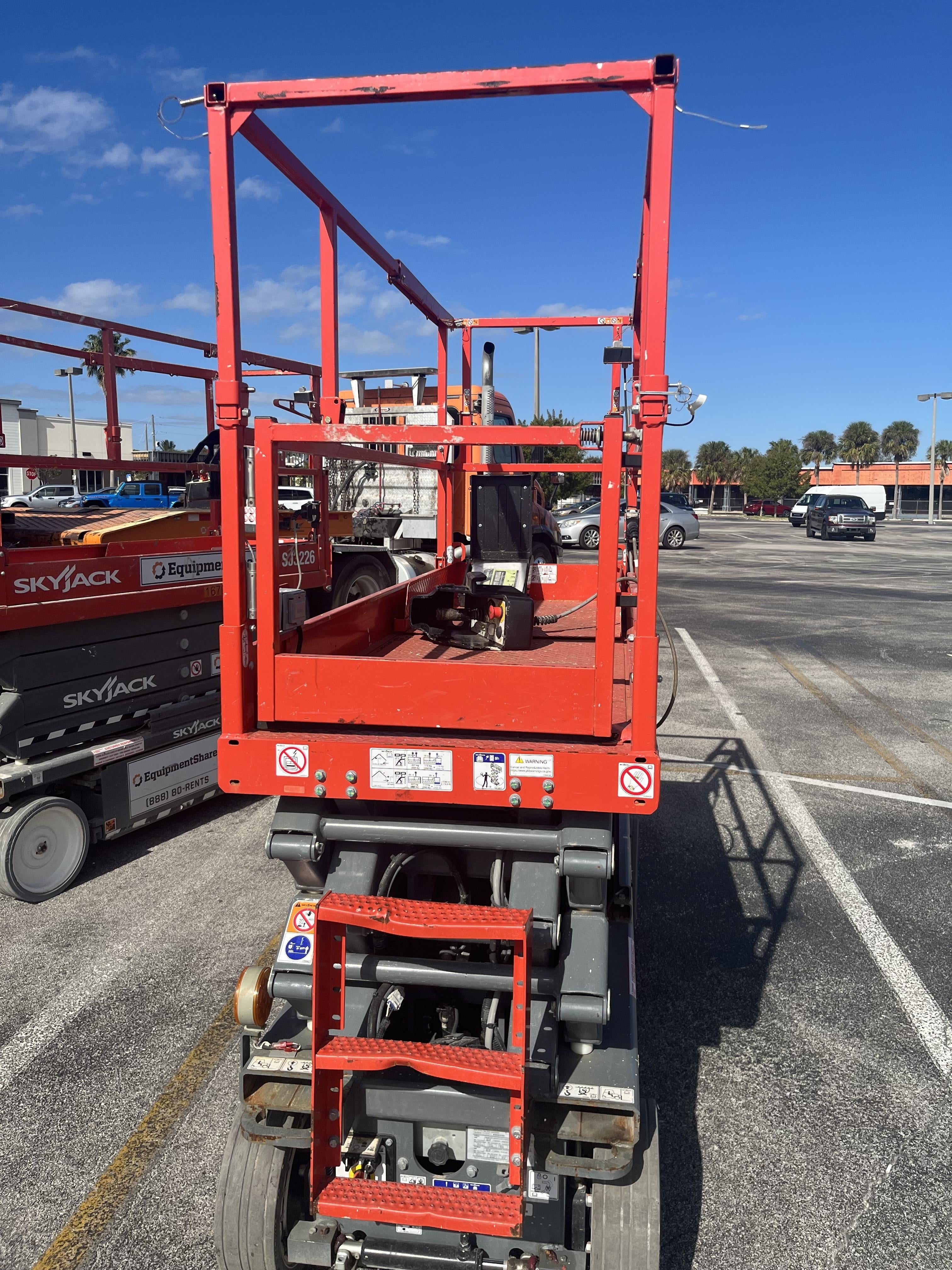 2022 SKYJACK SJ3219