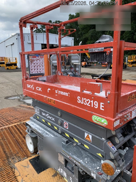 2024 SKYJACK SJ3219E