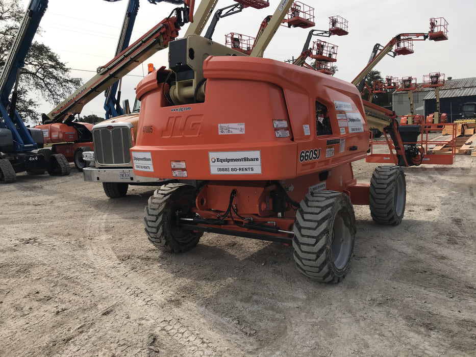 2019 JLG 660SJ