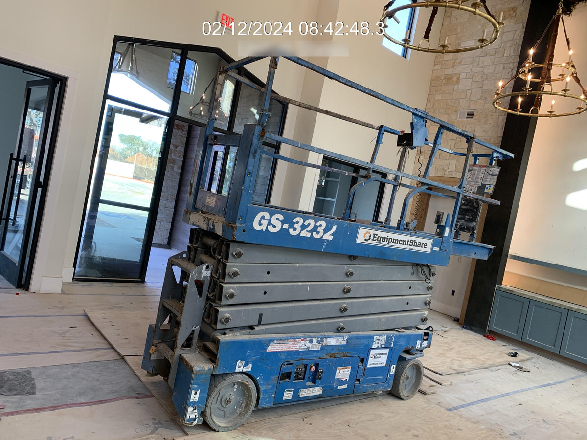 2018 GENIE GS-3232