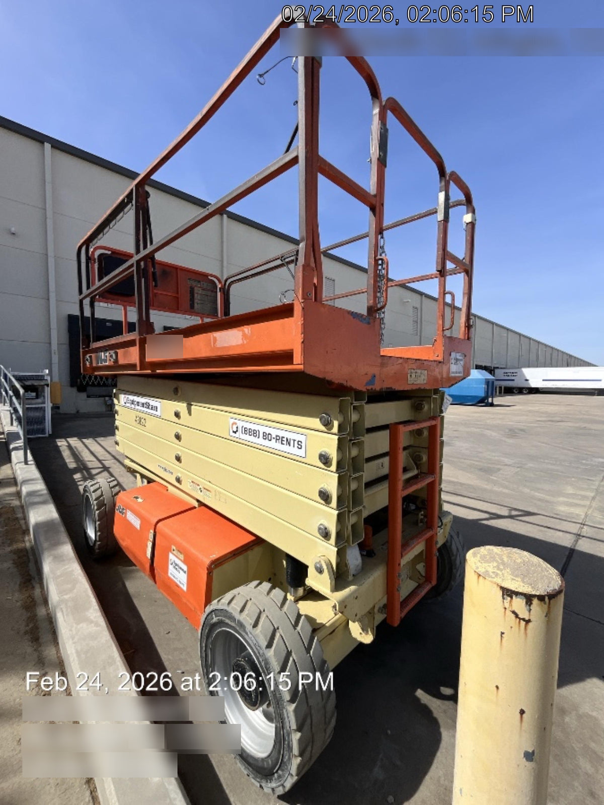 2019 JLG 4069LE Solid Non Marking Tires, Rotating Beacon