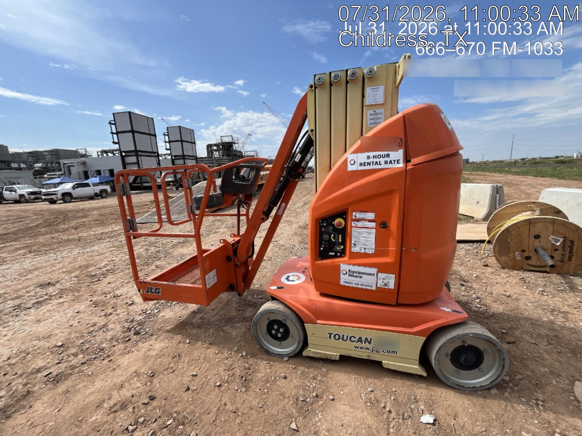 2021 JLG 26E