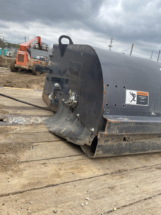 2020 PALADIN Sweepster SB72