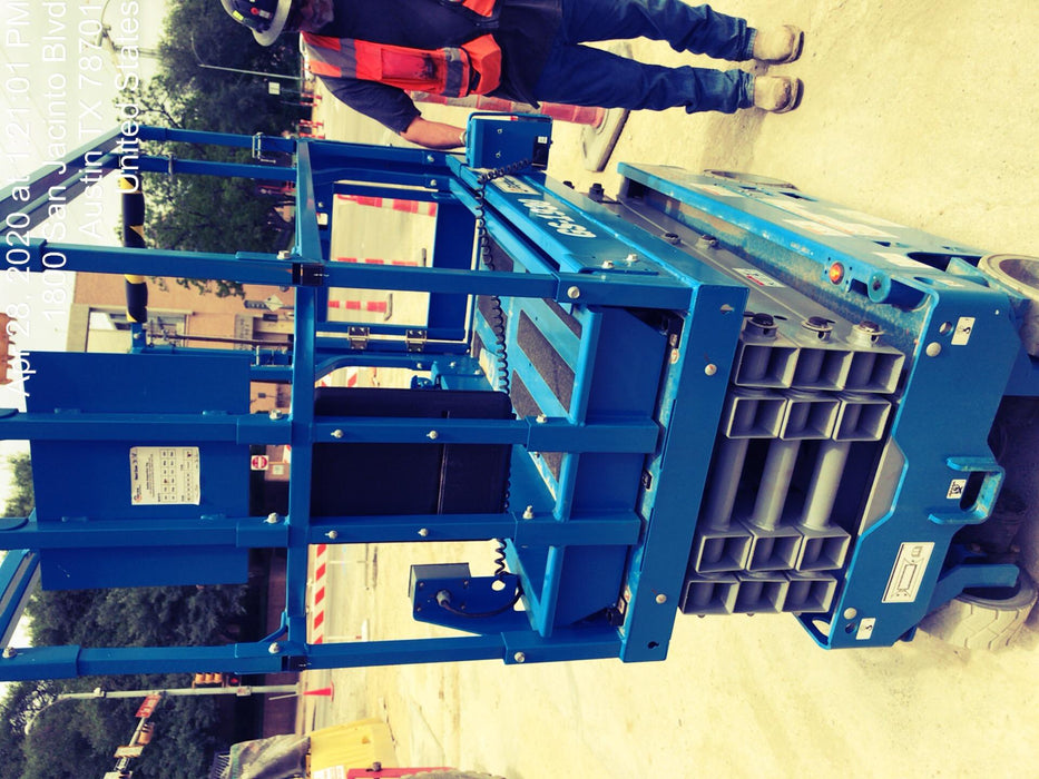 2020 Genie GS-1930 Solid Non Marking Tires, Beacon, Folding rails with half height swing gate