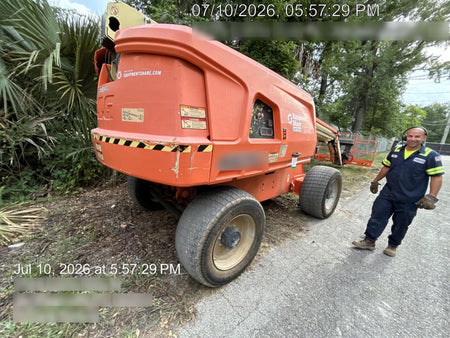 2022 JLG 660SJ