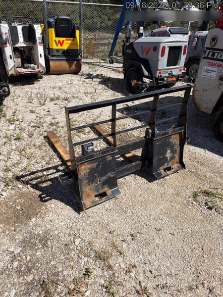 2025 ARROW MATERIAL HANDLING 48" Pallet Forks - Arrow