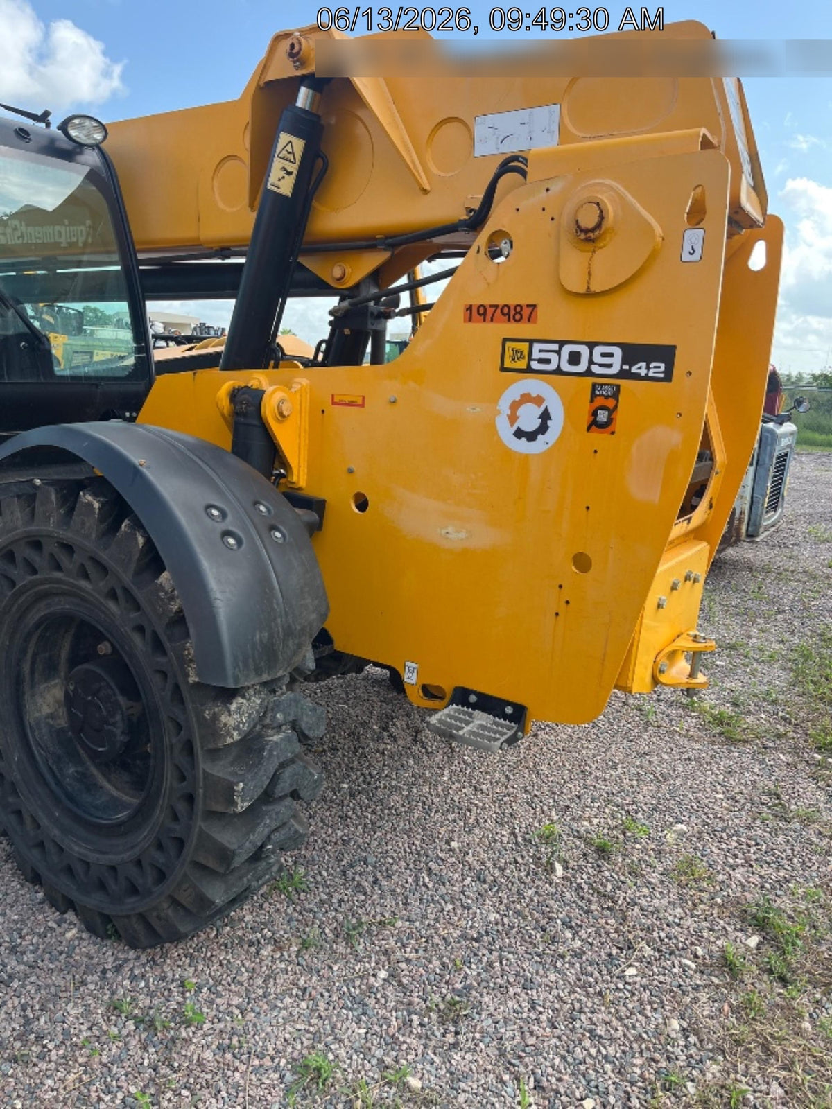 2022 JCB 509-42
