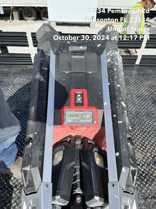 2024 MILWAUKEE MXF041-1XC