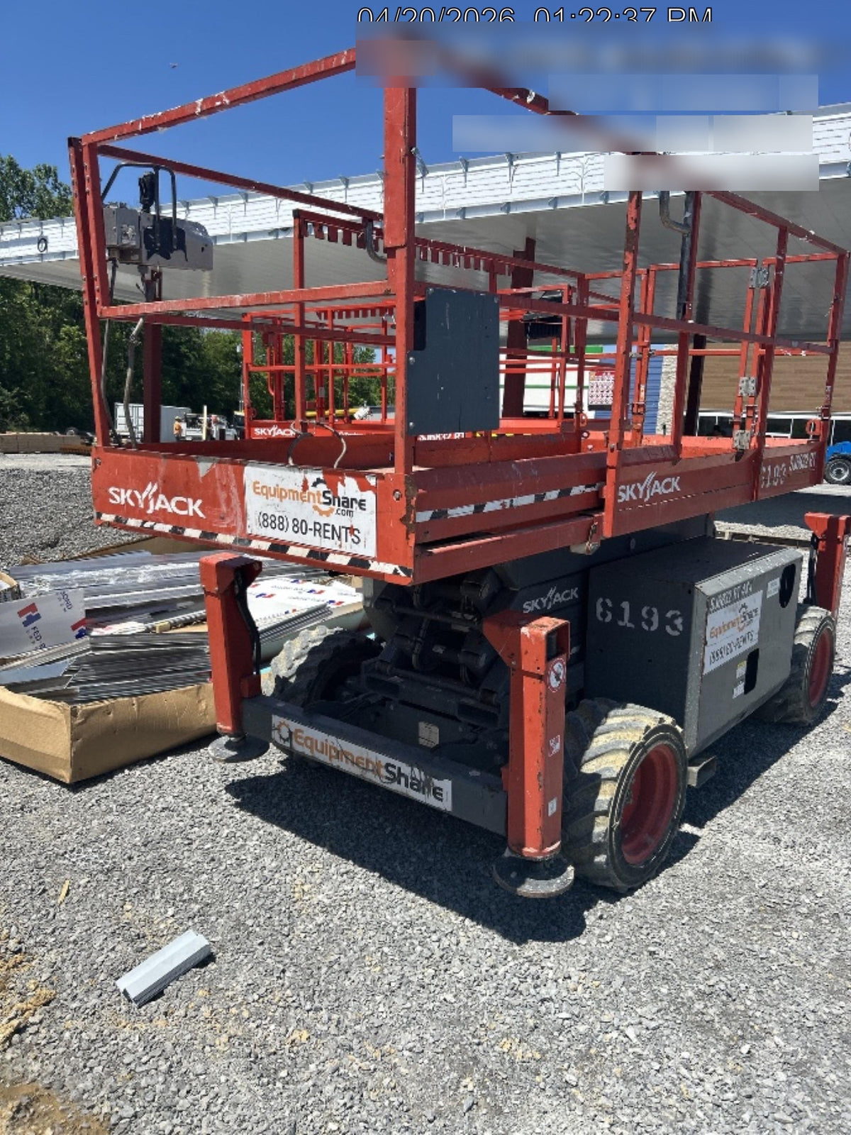 2017 SKYJACK SJ6832 RT