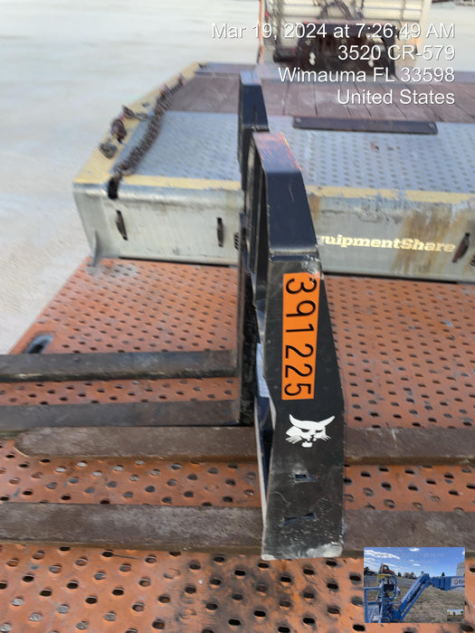 2023 BOBCAT 48" Pallet Forks - Bobcat