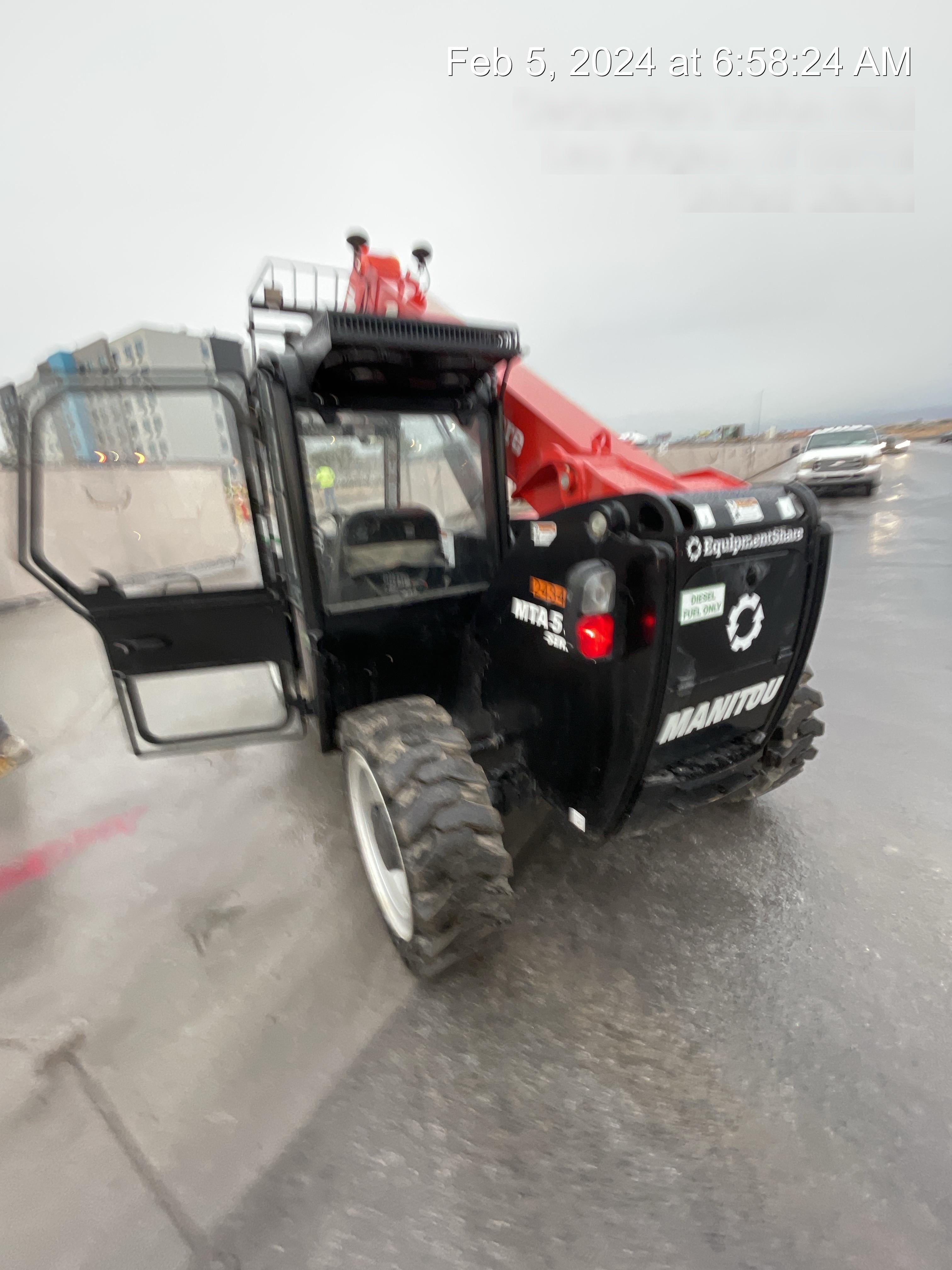 2022 MANITOU MTA5519