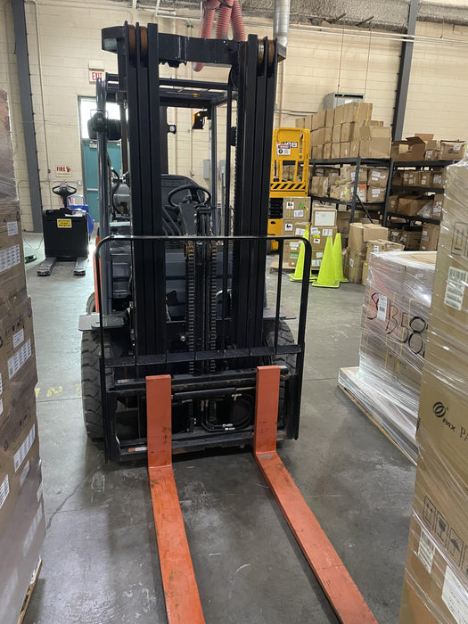 2022 TOYOTA 50-8FGU25