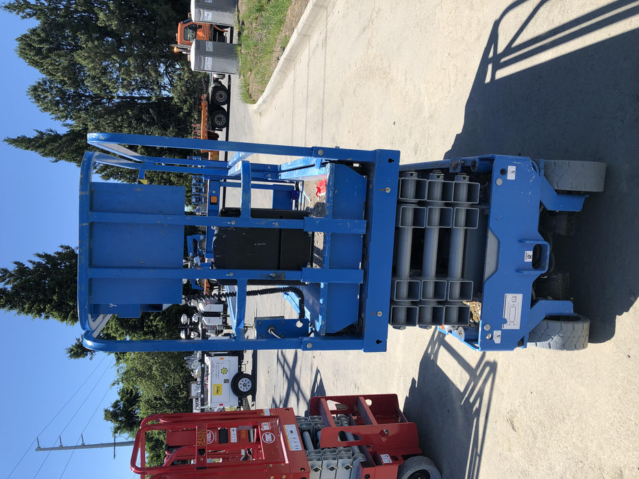 2019 Genie GS-1930 Half Height Swing Gate, 800W Inverter