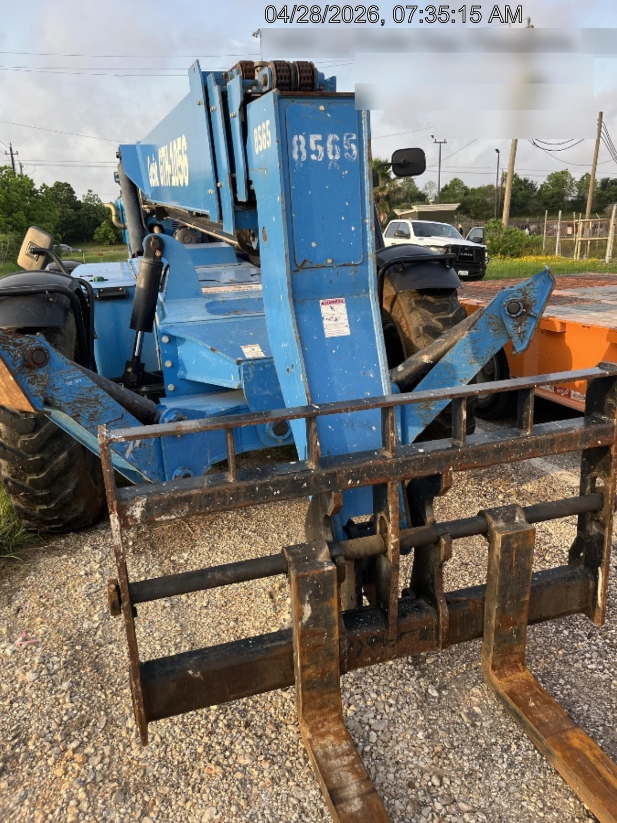 2018 Genie GTH-1056 Genie GTH-1056 w/Open ROPS, Solid Tires, Work Light/Beacon, 60" Carriage and Forks