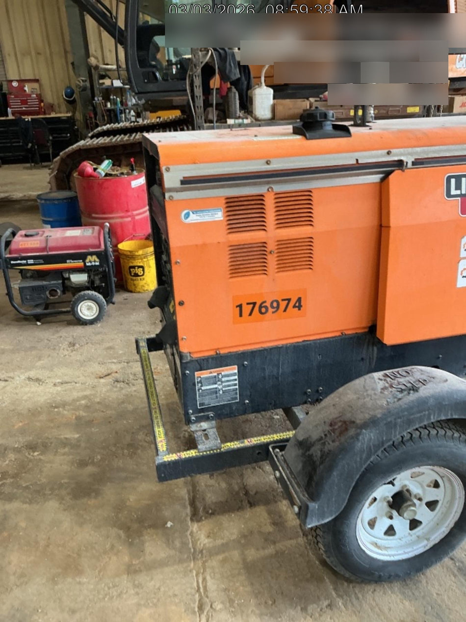 2021 Lincoln Electric Vantage 322 Vantage 322 Ready Pak 3 w/ Decals, ORANGE (includes trailer, cable rack, fender light kit) NO Telematics