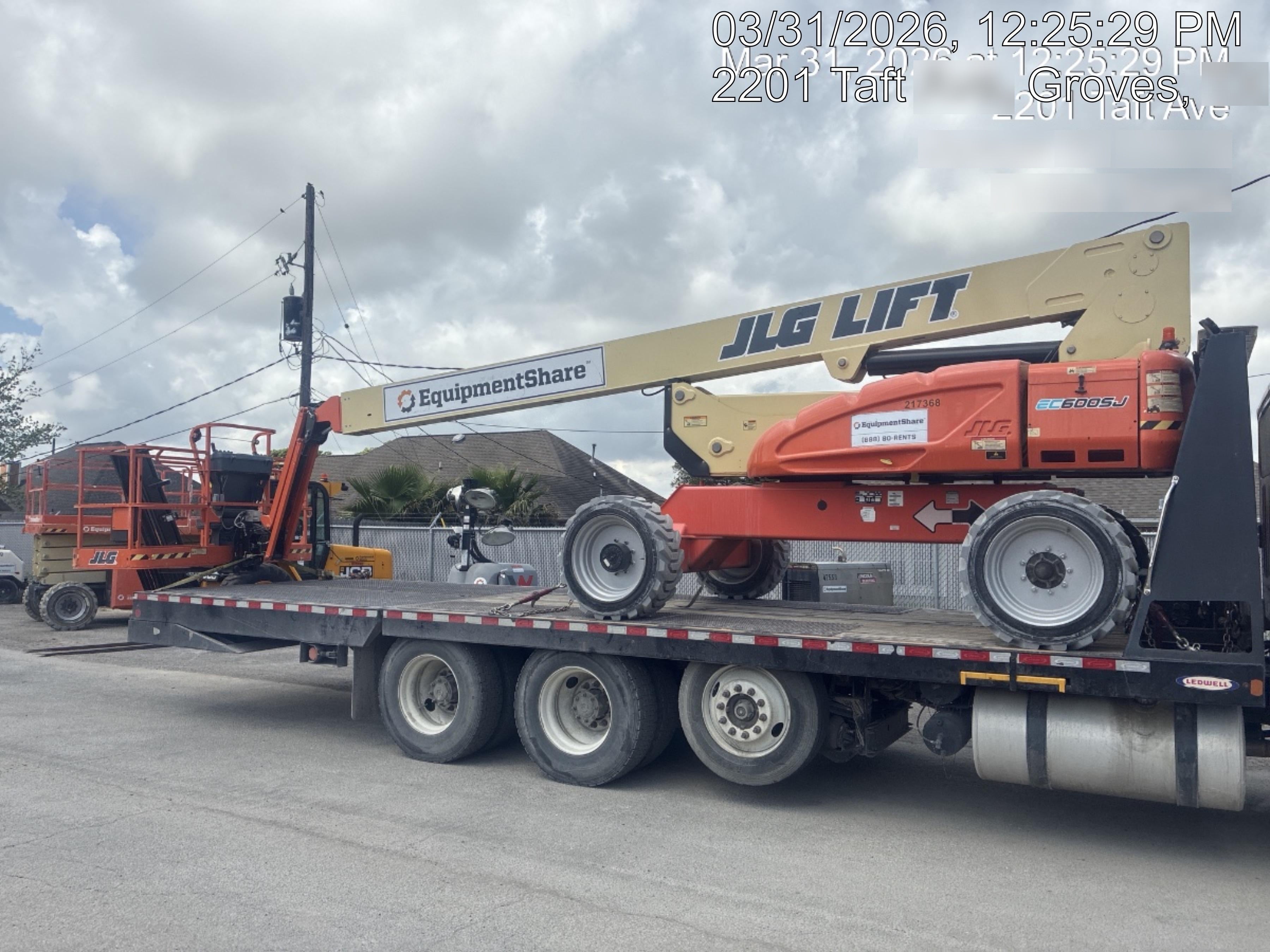 2022 JLG EC600SJ